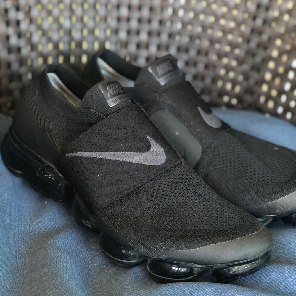 Air Vapormax Moc Triple Black